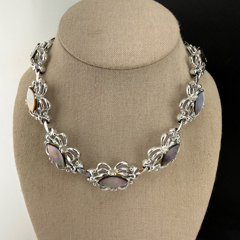 Vintage Retro Necklace Silver Tone Abalone Adjustable 16”